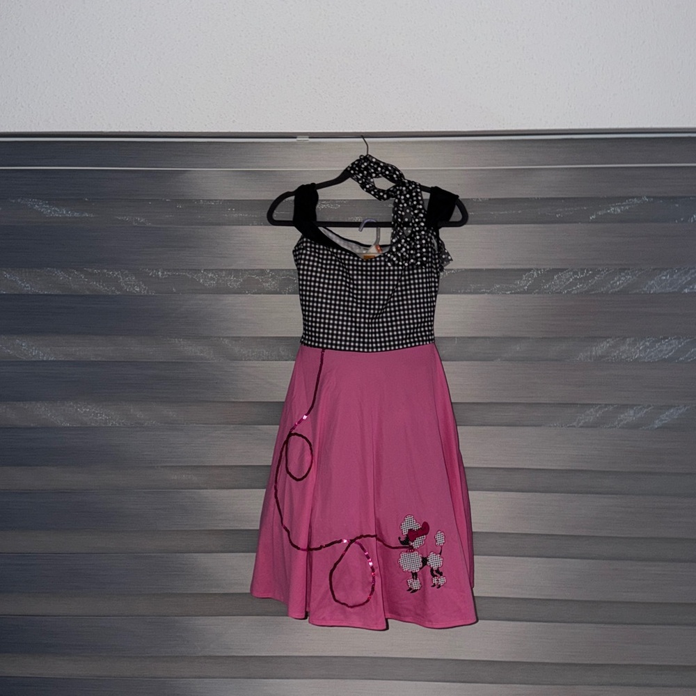 Adult Small Charming Pink and Black Checkered Halloween costume Ladies Sze Sm